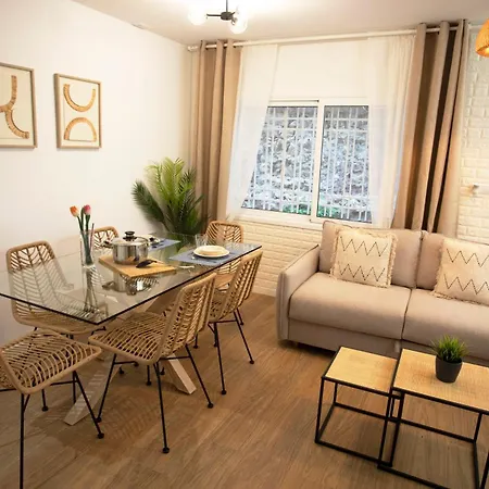 Flateli Portal Nou Apartment *