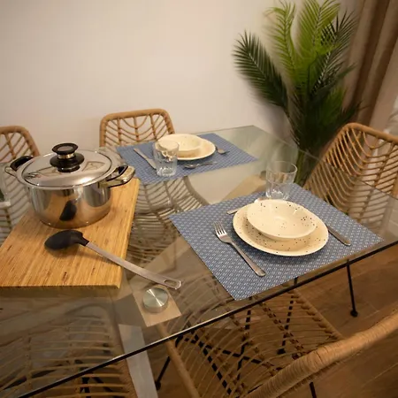 Flateli Portal Nou Apartment Girona